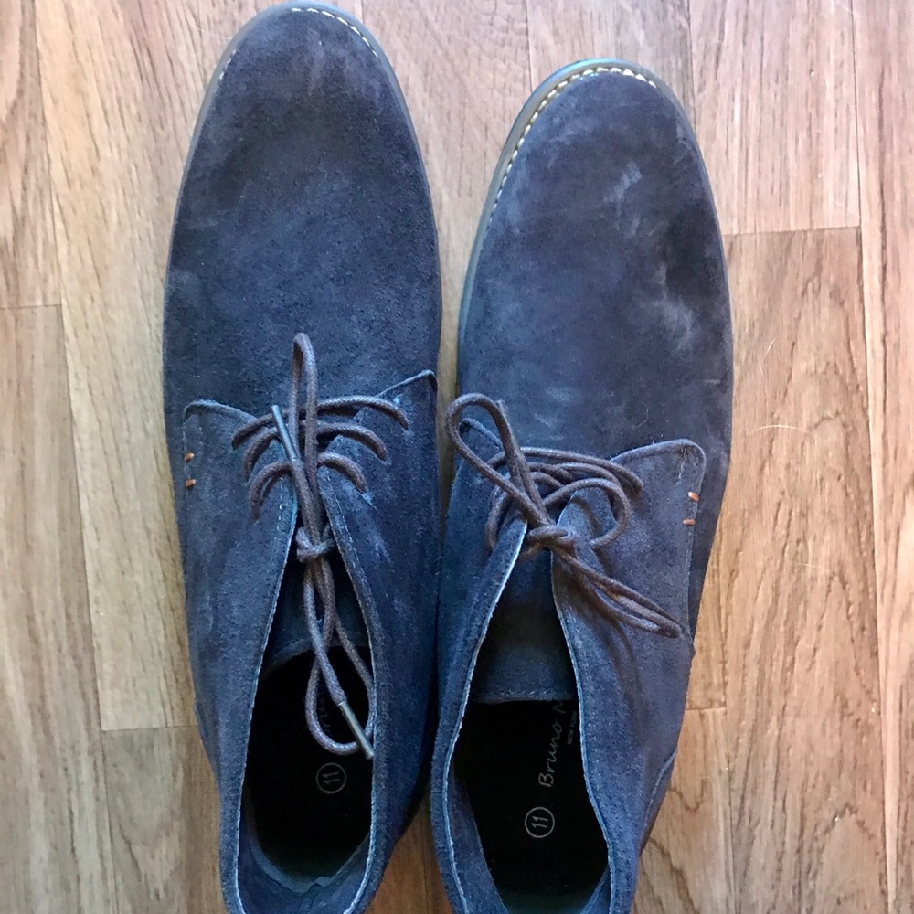 Men’s Suede Lace-Up Oxfords